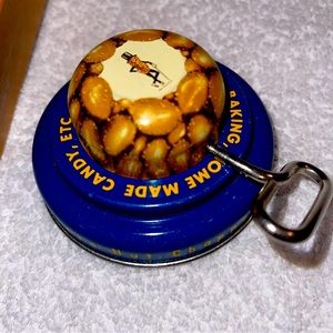 Collectors! Vintage New Planter’s Peanuts Nut Chopper in Original Mailed Box.